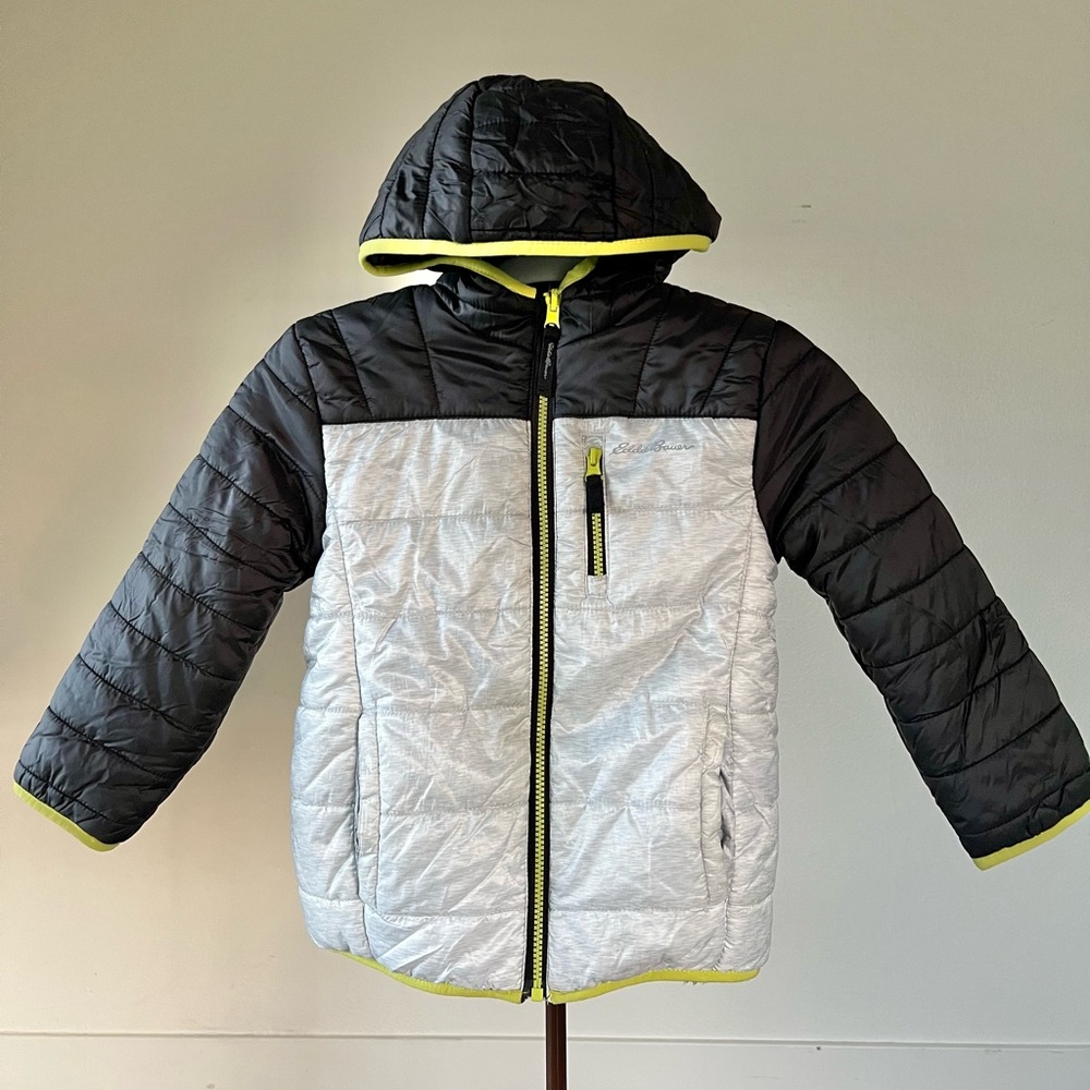 Eddie Bauer Boys' Reversible Deer Harbor Hoodie Jacket Black/Grey boys ages 6/7